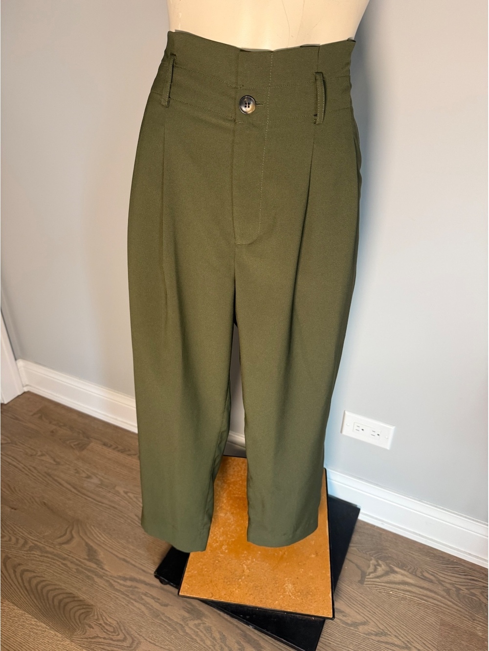 Madewell Olive Green High-Waisted Cropped Pants Size 12